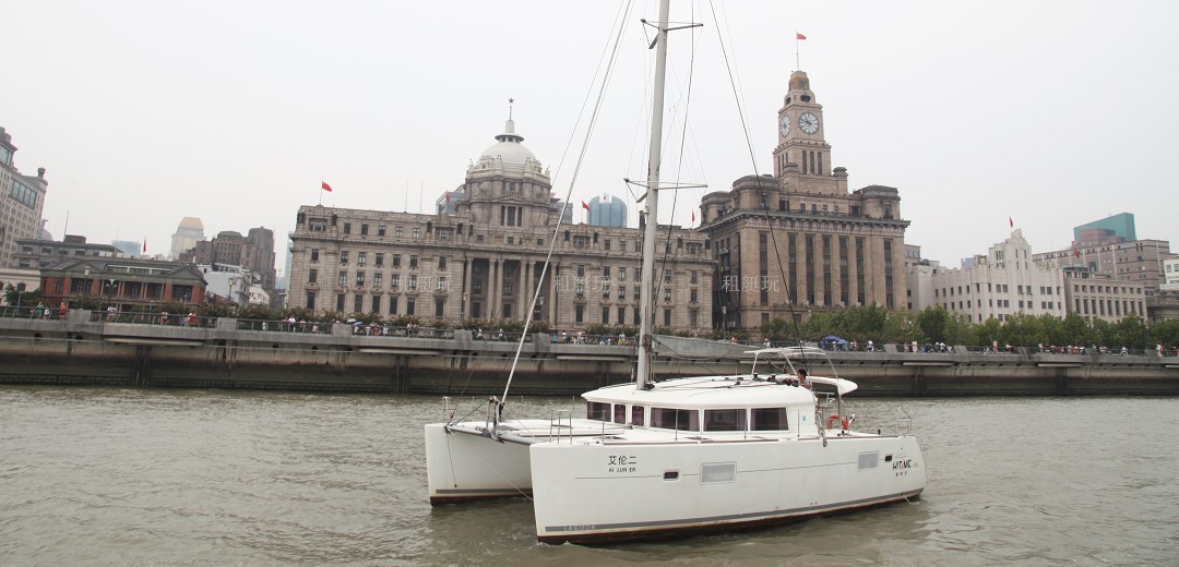  法國(guó)藍(lán)高 Lagoon400