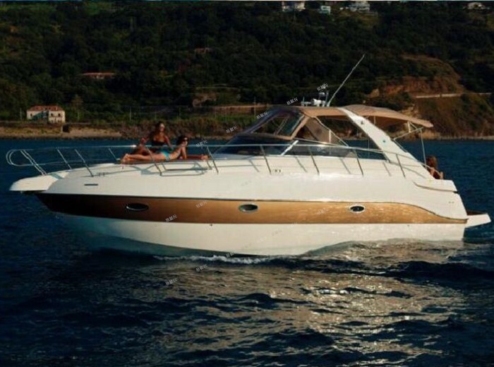  34英尺運動游艇