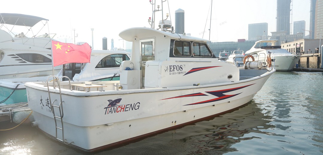 40釣魚艇EFOS