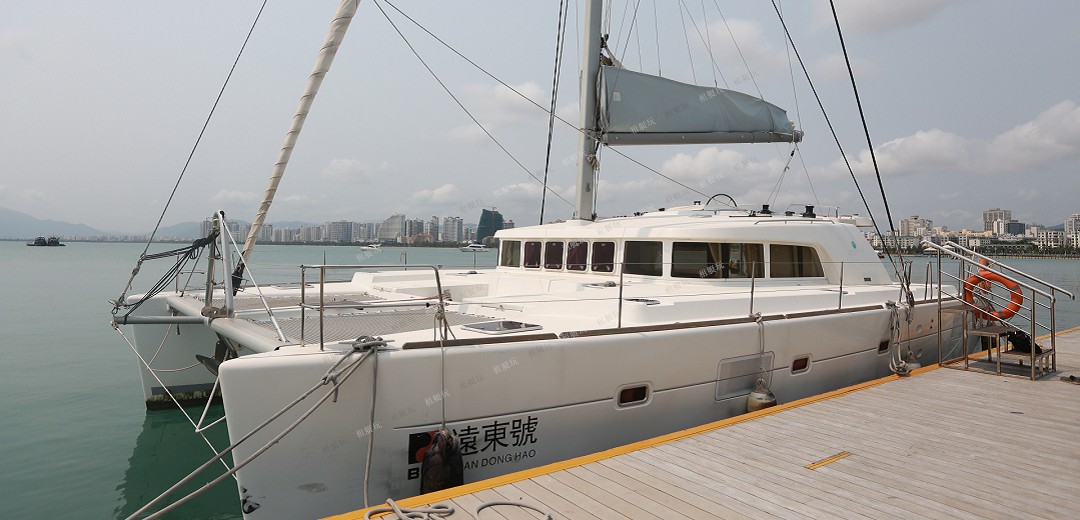 法國(guó)藍(lán)高50英尺