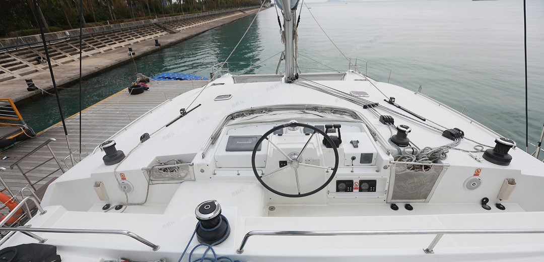 法國(guó)藍(lán)高50英尺