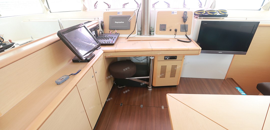 法國(guó)藍(lán)高50英尺